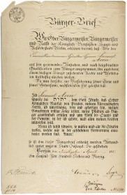 Paper in German in which the mayors of Berlin declare Samuel Aron a citizen with all corresponding rights