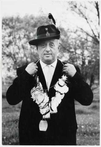Photograph of Hugo Spiegel as champion marksman