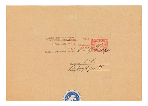Als Briefumschlag gefalteter Briefbogen mit Adresse