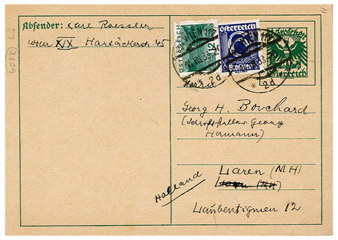 Postkarte mit Adresse und Absender, frankiert mit österreichischen Briefmarken
