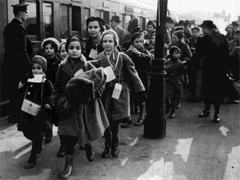 Arrival of a children's transport at a train station in London, 1939