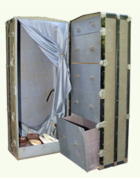 Wardrobe trunk of the Lebram family