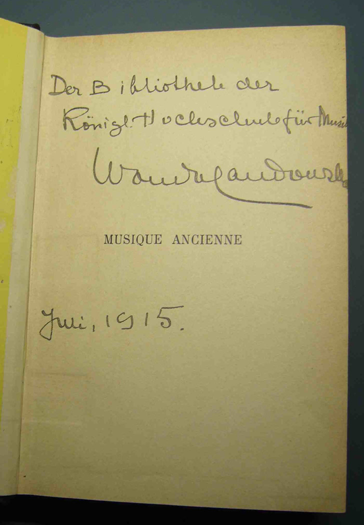 Buch mit Widmung