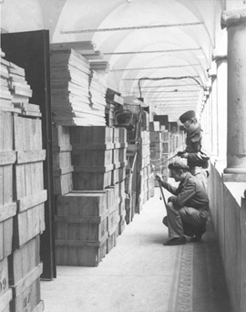 Photograph of British soldiers with boxes
