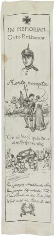 Weißes Seidenband, bedruckt mit Eisernem Kreuz (oben), drei Illustrationen sowie Siegerkranz und Jahreszahl 1914 (unten)