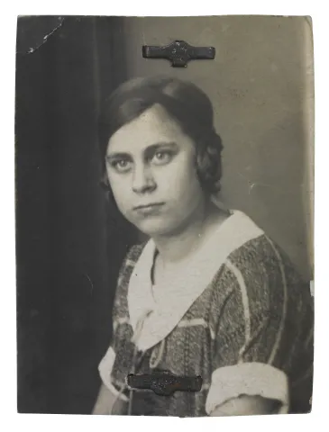 A black-and-white photo portrait of a young woman