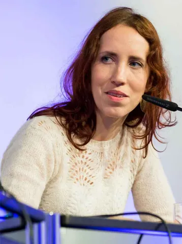 portrait photograph of Alice Bota