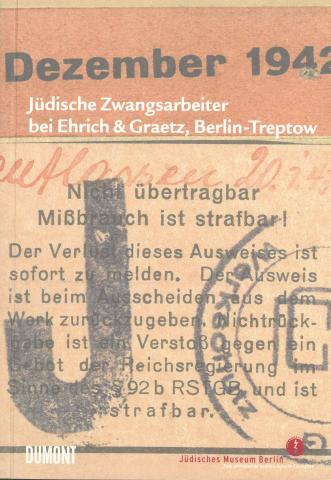 Cover des Buchs mit Detailaufnahme eines gestempelten Ausweises.