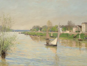 Ein Gemälde. Es zeigt eine Seenlandschaft mit Ufern. Auf dem See fährt ein Segelboot