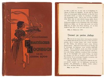 Buchcover mit Zeichnung einer Frau, die eine Servierplatte mit dampfendem Hähnchen trägt sowie aufgeschlagenes Buch mit Vorworten 