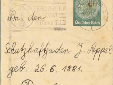 Andere Seite der Postkarte mit Anschrift »An den Schutzhaftjuden J. Appel« in »Dachau«.