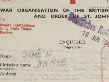 Ausgefülltes Dokument mit Stempeln.