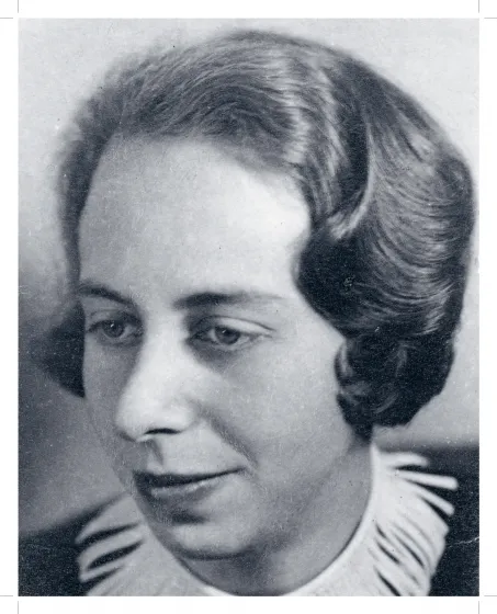 Historische Schwarz-Weiß-Fotografie einer Frau mit gewellten Haaren