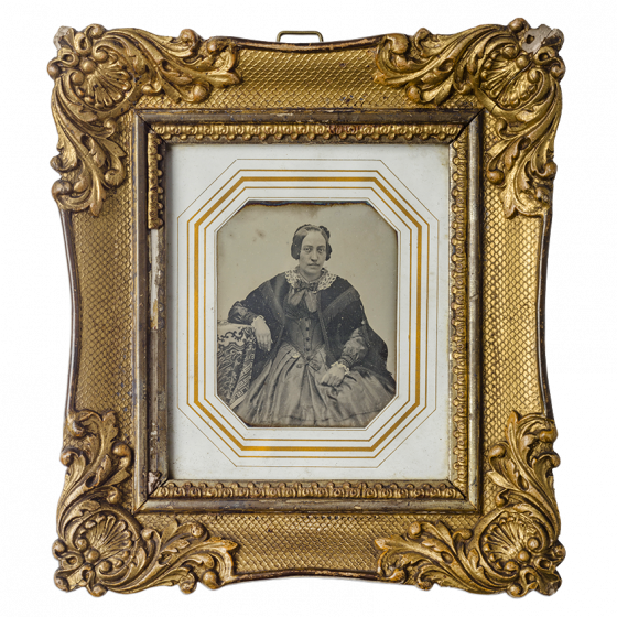 Daguerreotype with gold frame and white passe-partout