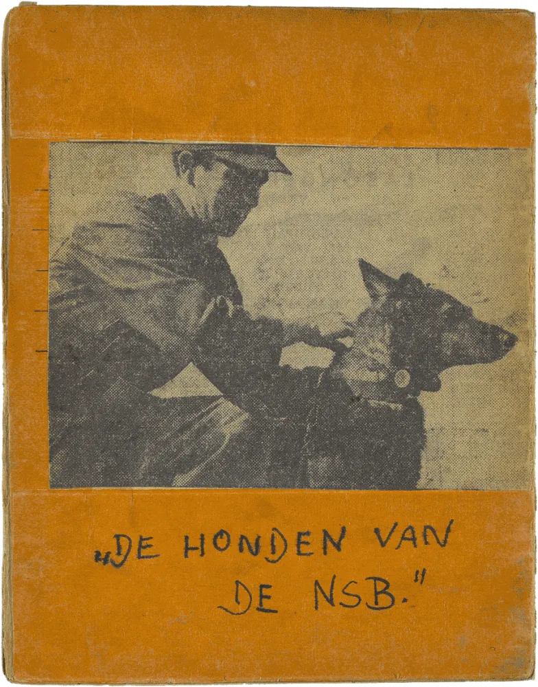 Orange Rückseite eines Het Onderwater Cabaret-Heftes mit einem Foto eines Mannes in Uniform mit einem Schäferhund und dem Schriftzug „De Honden Van De NSB“.