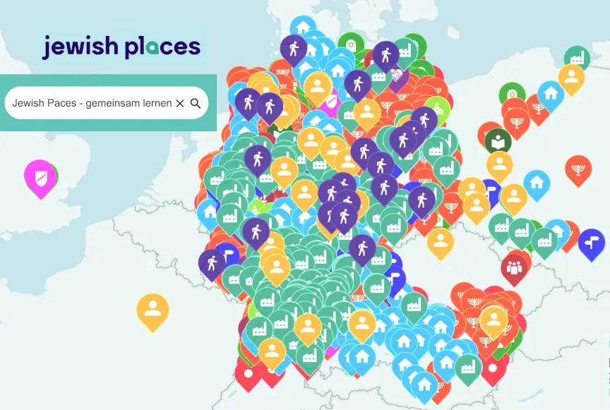 Screenshot: Eine Karte von Deutschland, die übersät ist mit bunten Pins