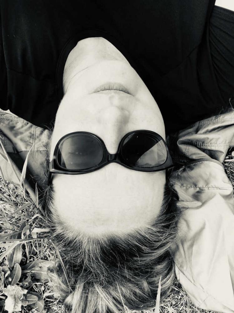 Selfie Martina Lüdicke with sunglasses