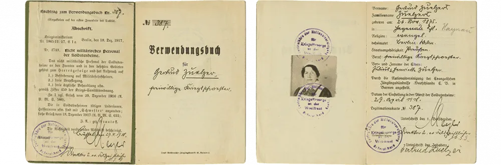 Altes Dokument eines Verwendungsbuchs aus dem Ersten Weltkrieg.