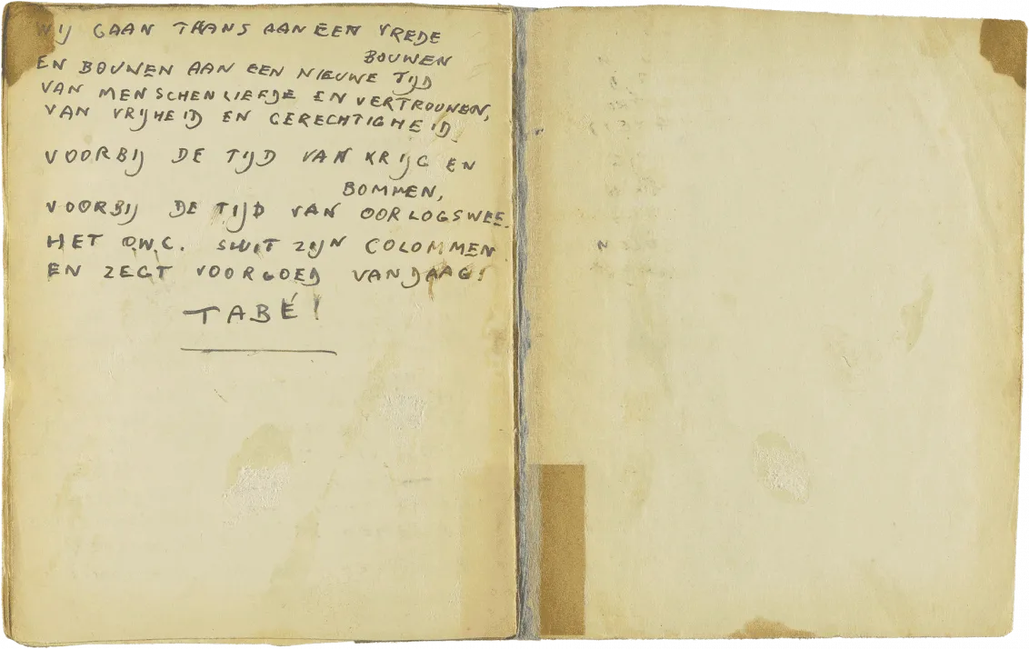 Doppelseite, auf deren linken Seite handschriftlich in Druckbuchstaben Text steht und am Ende das Wort „Tabé“ unterstrichen ist.