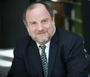 Portrait overf Michael Broyde